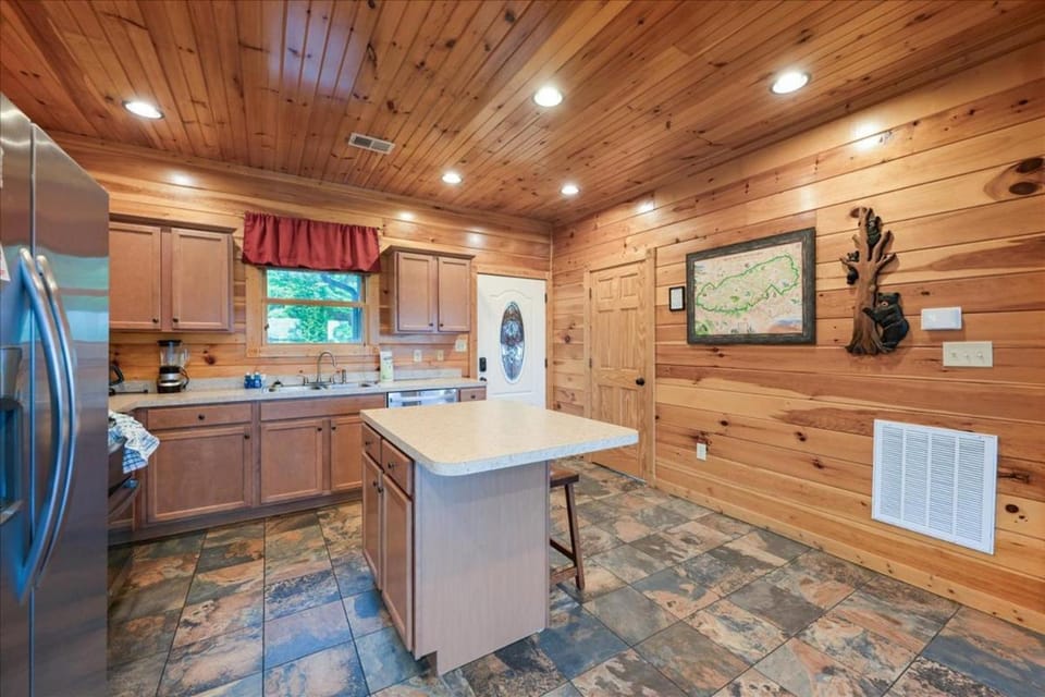 5 Star View by Venture Smoky Mountains House in Gatlinburg