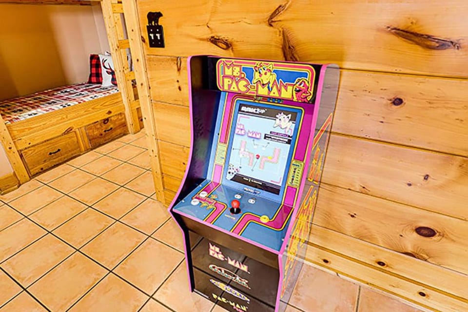 Almost Heaven by Venture Smoky Mountains House in Pigeon Forge