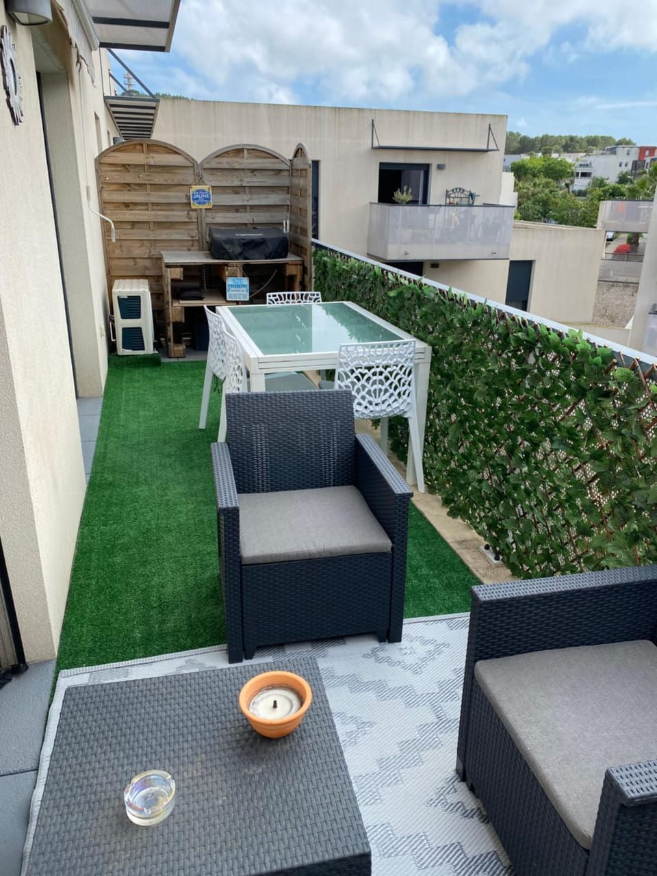 Balcony/Terrace, Dining area