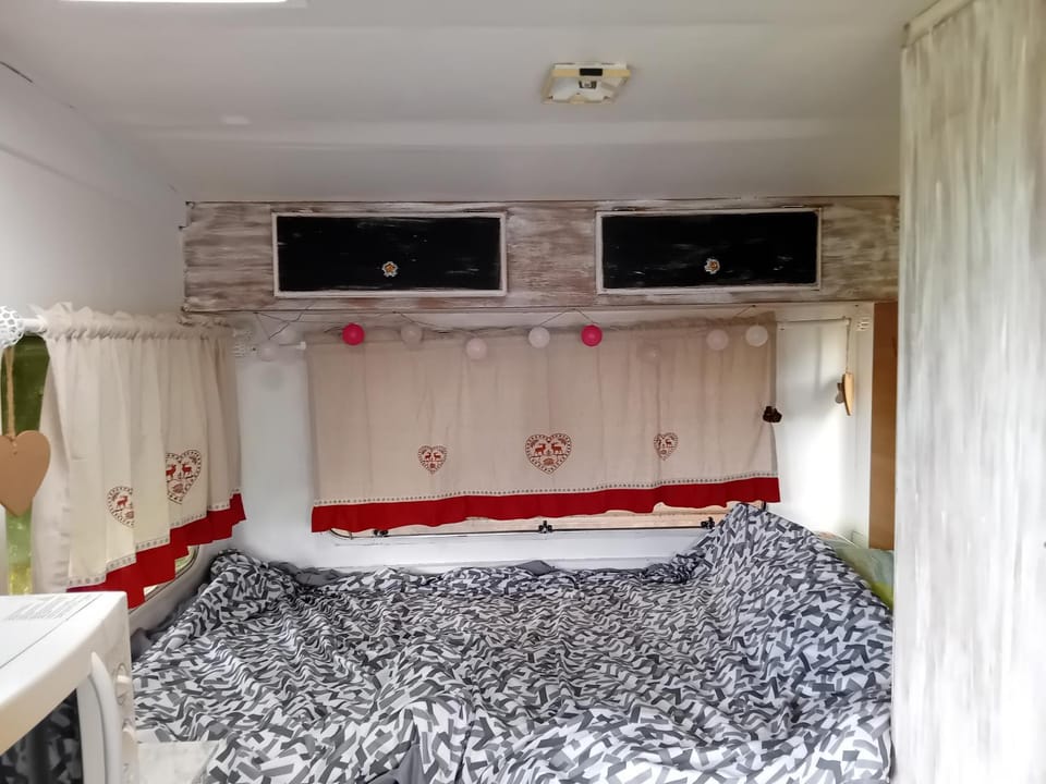 Caravane le fermier Campground/ 
RV Resort in Auvergne-Rhône-Alpes