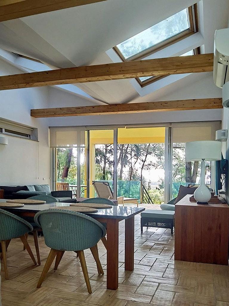 Quinta das Eirinhas-Jardim de Bonsai Apartment hotel in Faro District