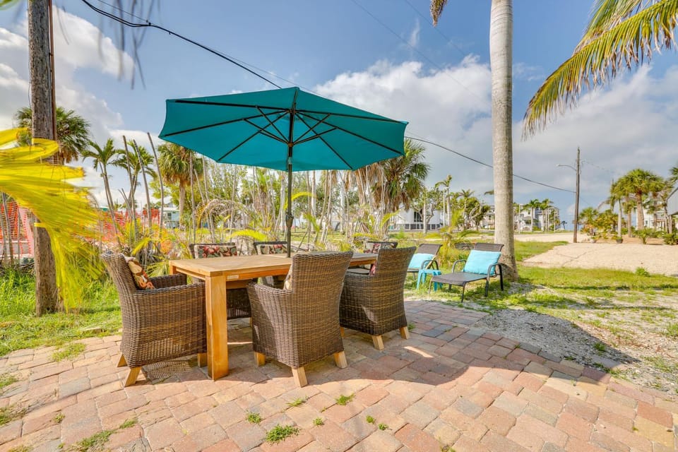 Steps to Shore: Sunny Fort Myers Beach Escape! House in Estero Island
