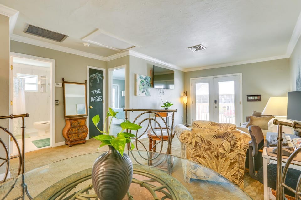 Dog-Friendly Getaway: Steps to Fort Myers Beach! House in Estero Island