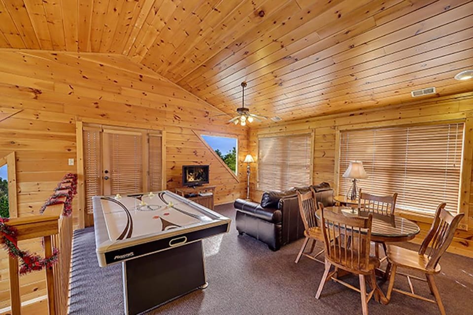 Daydreamers Delight by Venture Smoky Mountains House in Gatlinburg