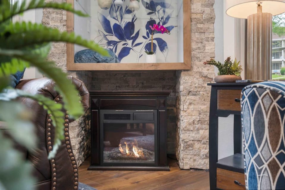 Brookside Duo - Peaceful Views House in Branson