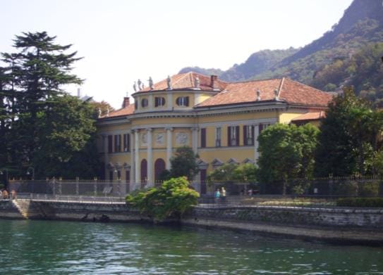 Casa Girasole Apartment in Como
