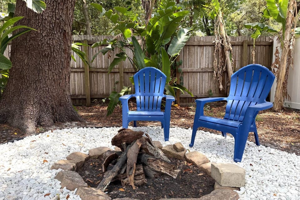 Stayawhile Bungalow in Seminole Heights House in Tampa