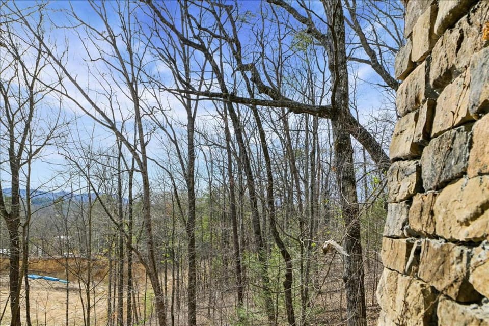 Dollys Hideaway by Venture Smoky Mountains House in Pigeon Forge