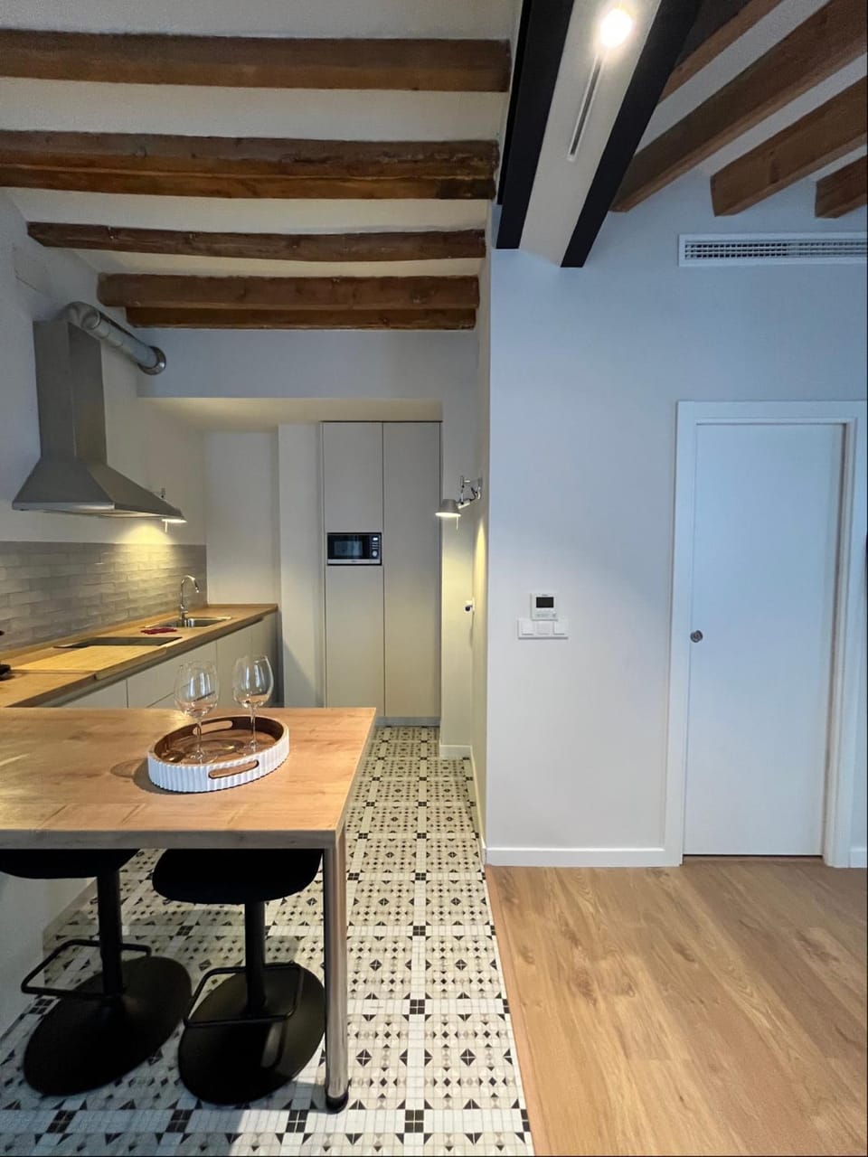 Kitchen or kitchenette