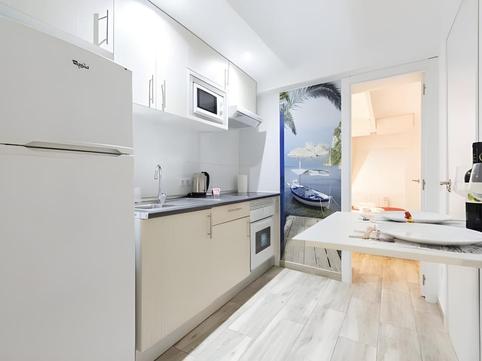 KEDEI White Tower Studio Apartment in Constanta
