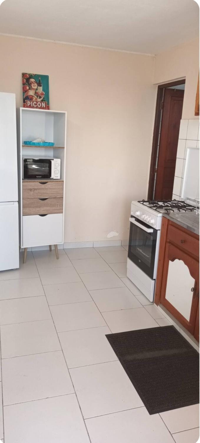 Appart Vue Mer Apartment in Les Abymes