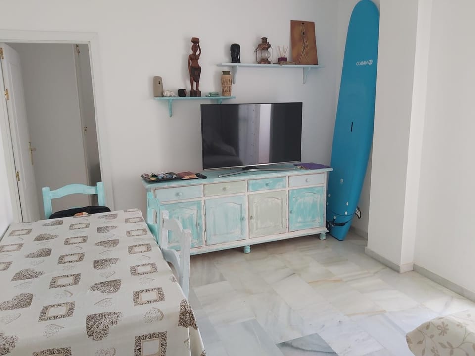 TV and multimedia, Photo of the whole room
