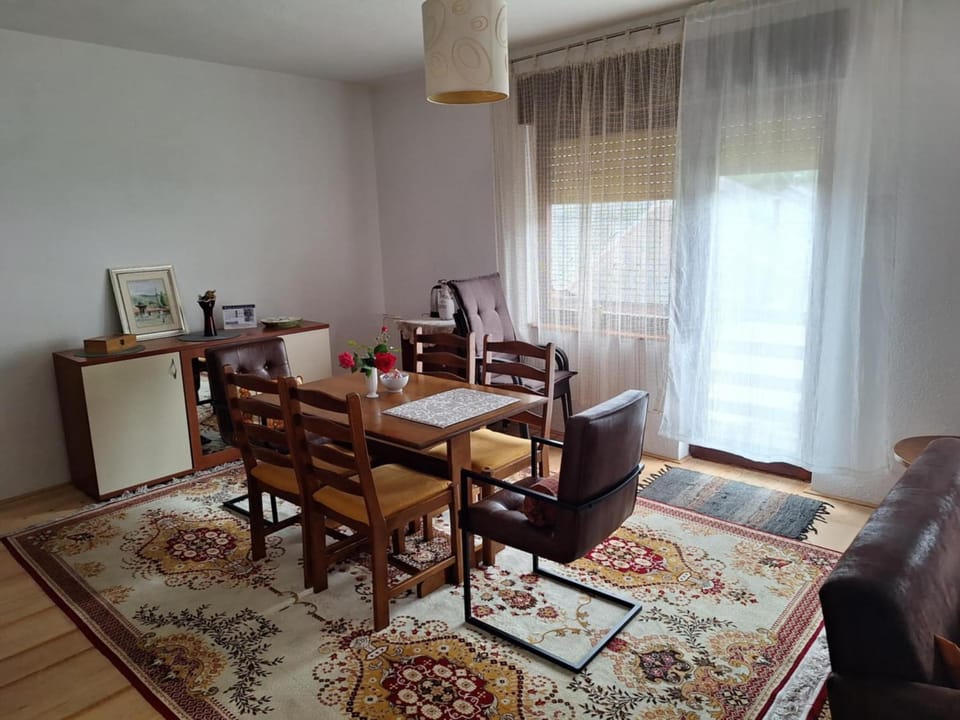 Relax Rose Apartment Apartment in Lika-Senj County