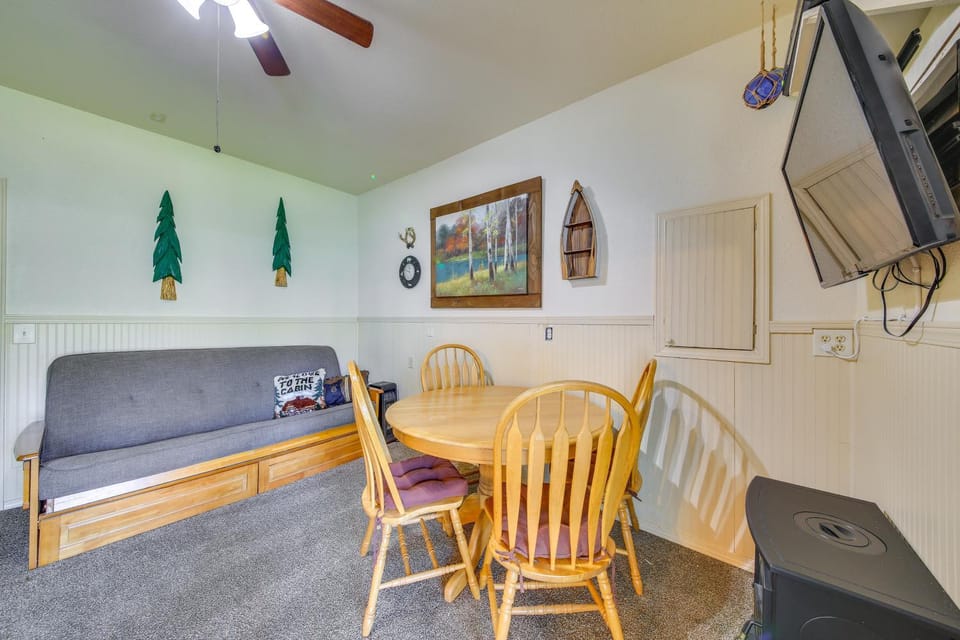 Family Fun on Ruby Creek: Cusick Hideaway w/ Dock House in Washington