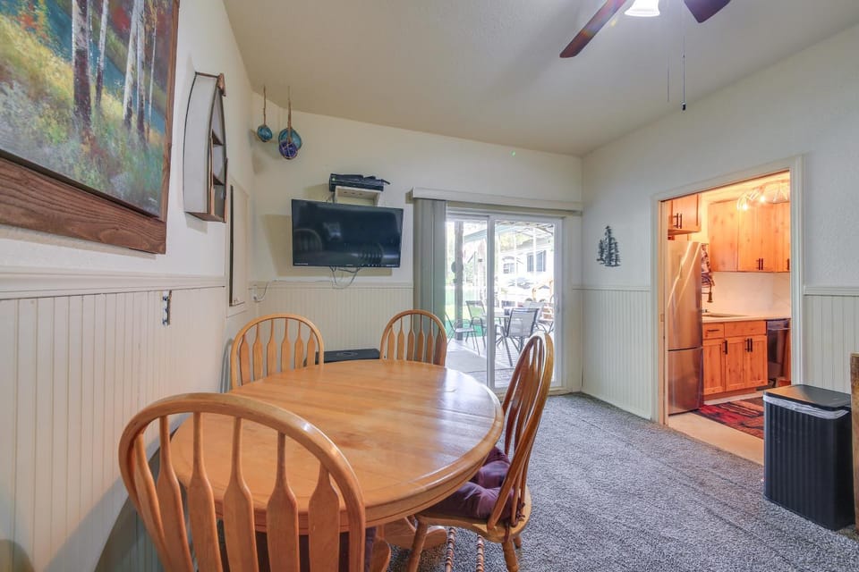 Family Fun on Ruby Creek: Cusick Hideaway w/ Dock House in Washington