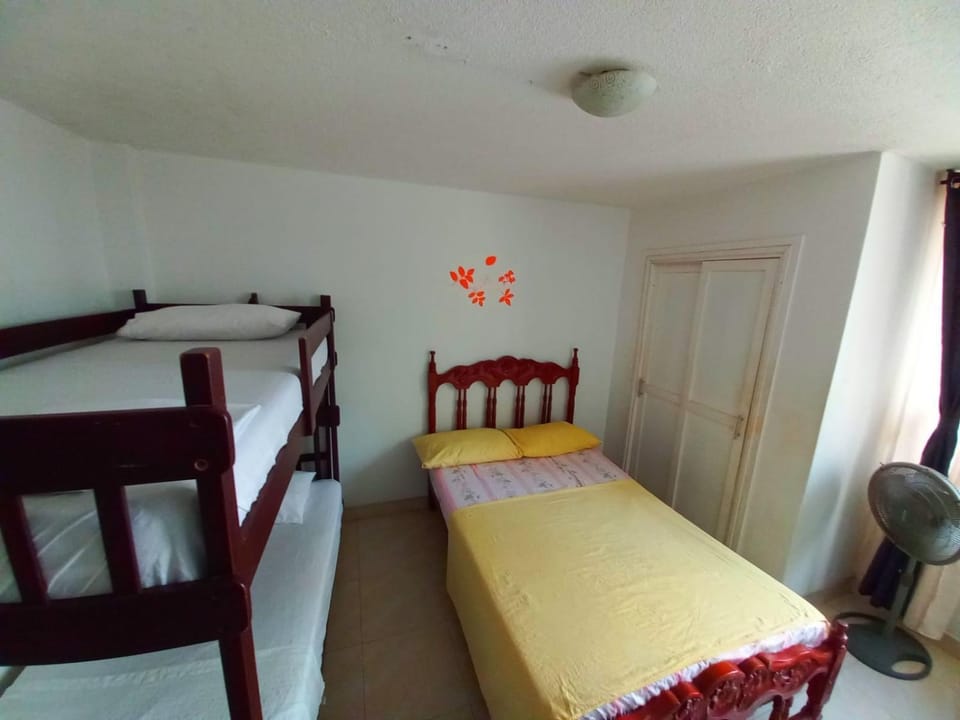 APARTAMENTO RODADERO VISTA Y PLAYA In Apartment in Gaira