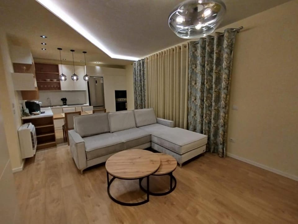 Lemon center apartment Tirana self check in Apartment in Tirana