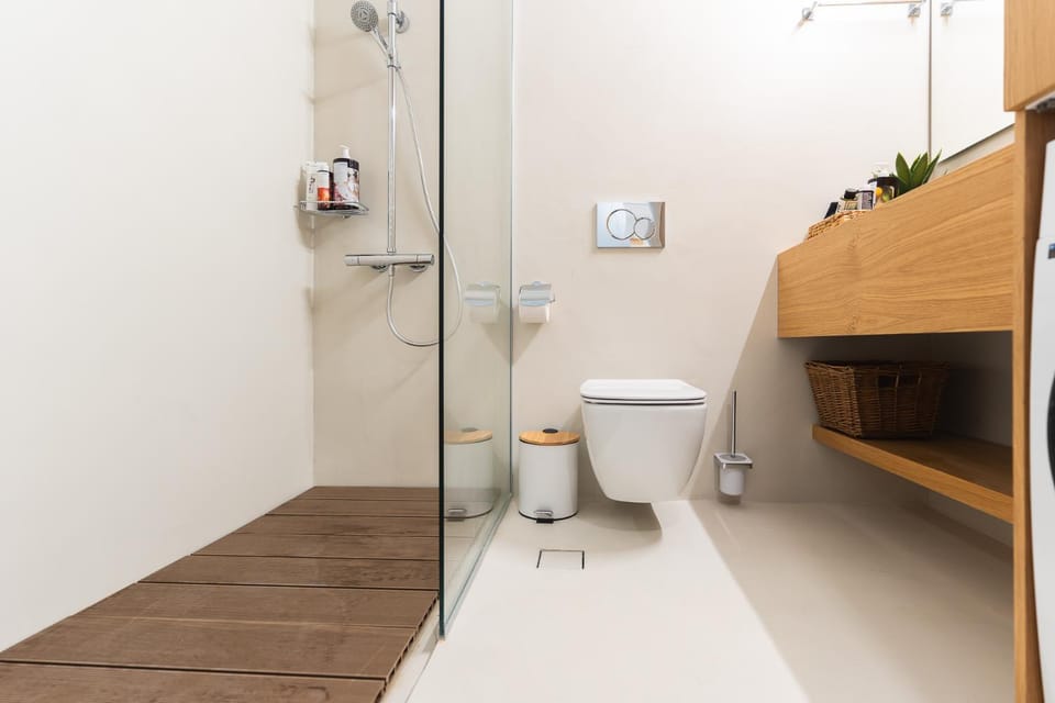 Shower, Bathroom