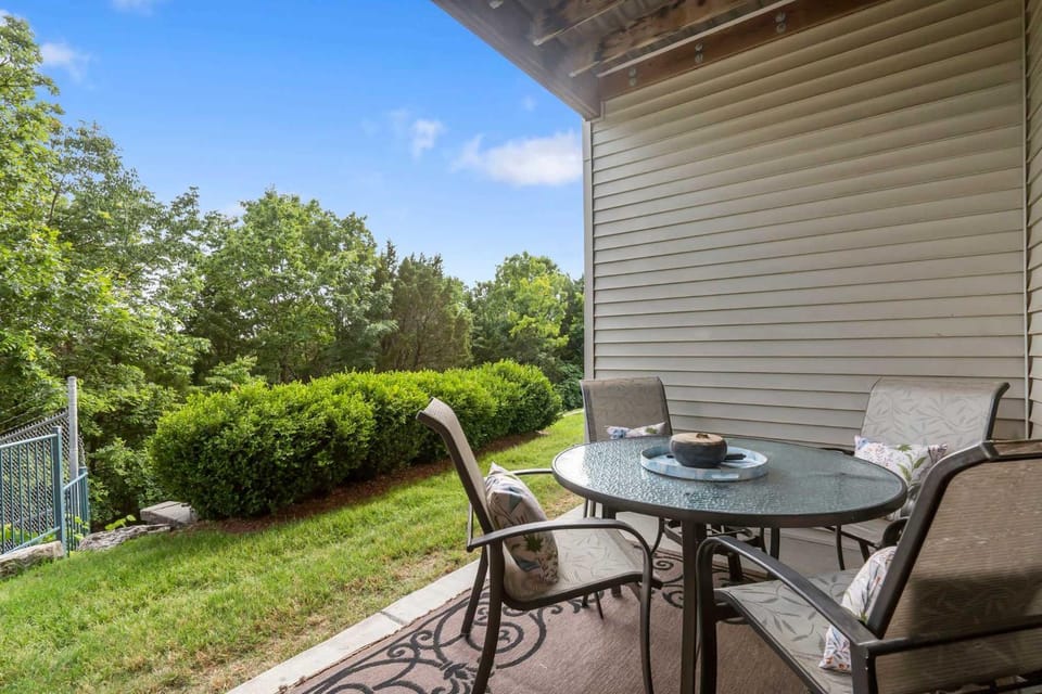 Blue Heron Hideaway - Table Rock Lake House in Branson