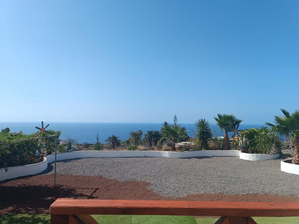 Garden view, Sea view