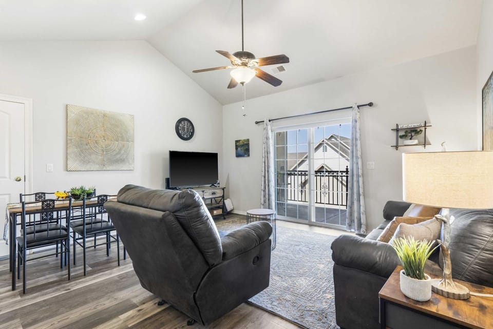 Sweet Serenity - Stay for 4 House in Branson