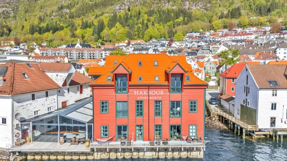 Heimby Homes - Four Bedroom Family Penthouse Apartment in Bergen