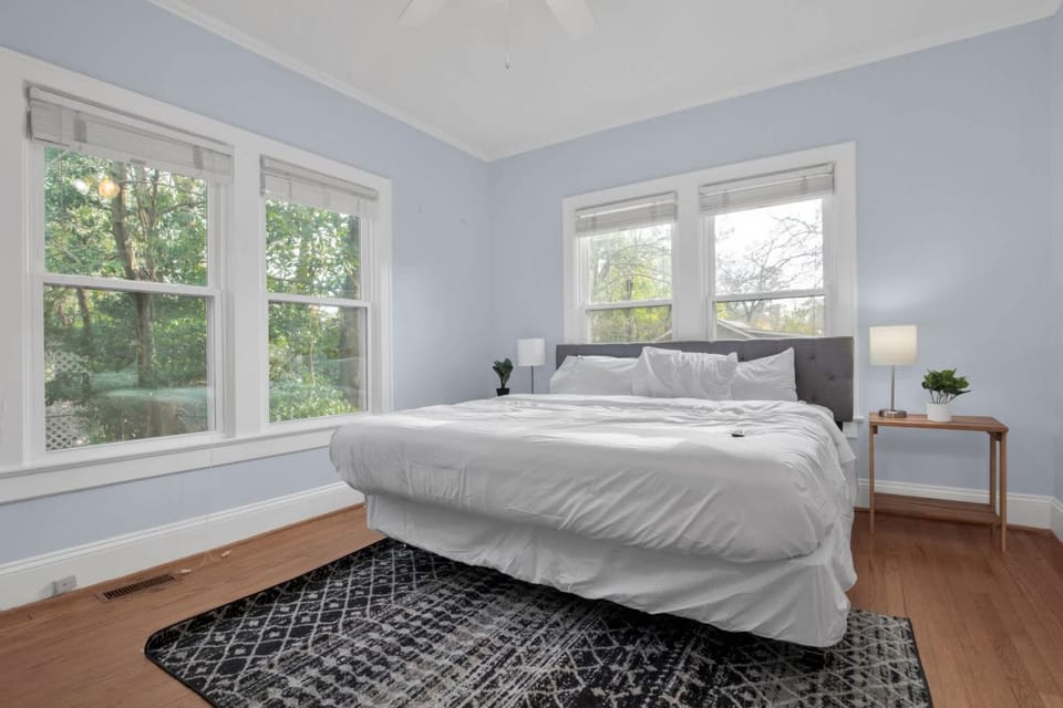 Mins to Downtown & Ft Bragg Crafty in Haymount House in Fayetteville