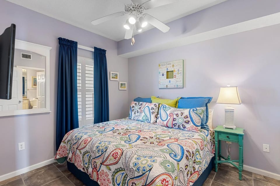 Majestic Memories A Plus Gulf views 2BR, Sleeps 7, Unit 1102b Apartment in Miramar Beach