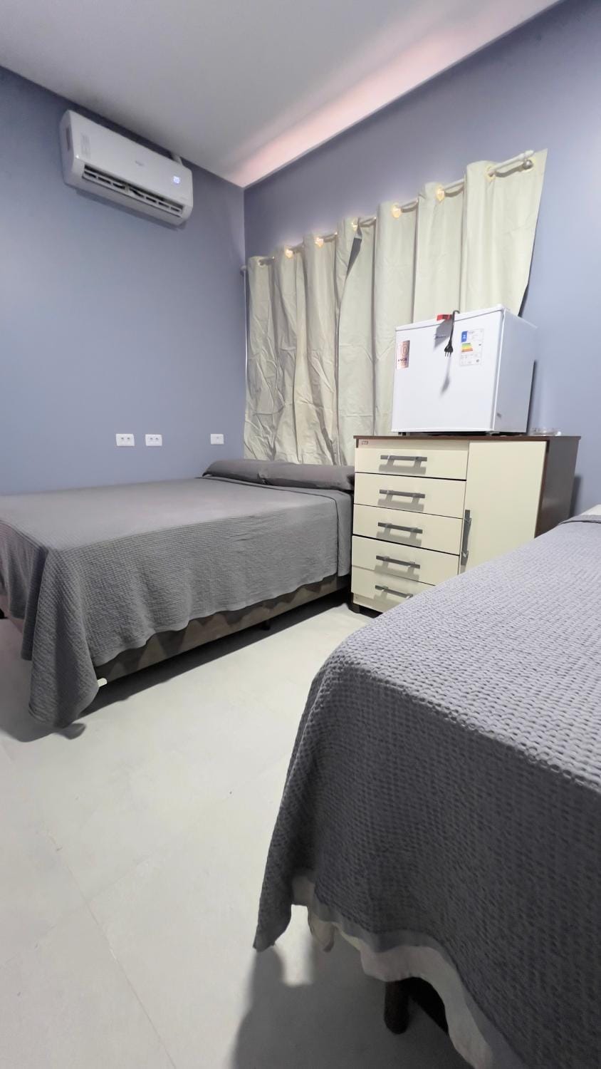 Bed, Photo of the whole room, air conditioner