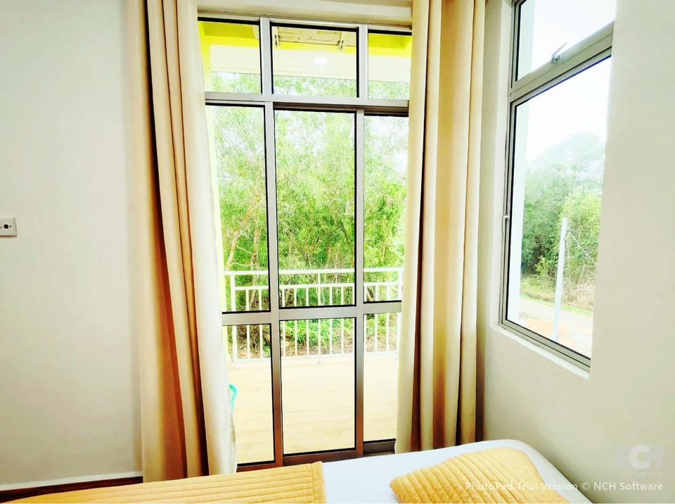 View (from property/room), Balcony/Terrace, Photo of the whole room, Bedroom