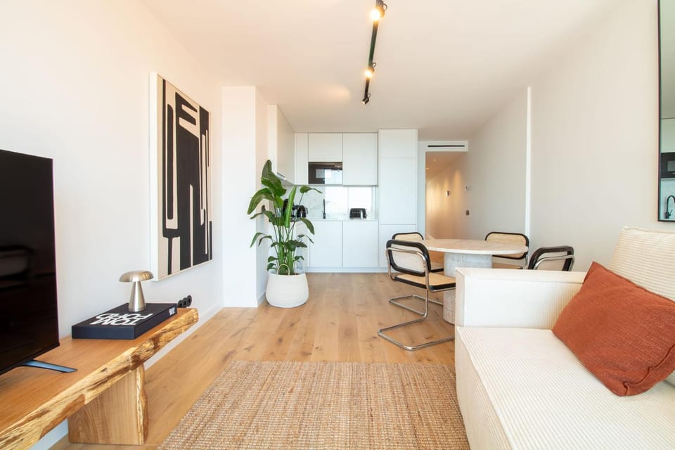 EDiTiON 309 - Luxury Seafront 2BR Apartments Apartment in Porto