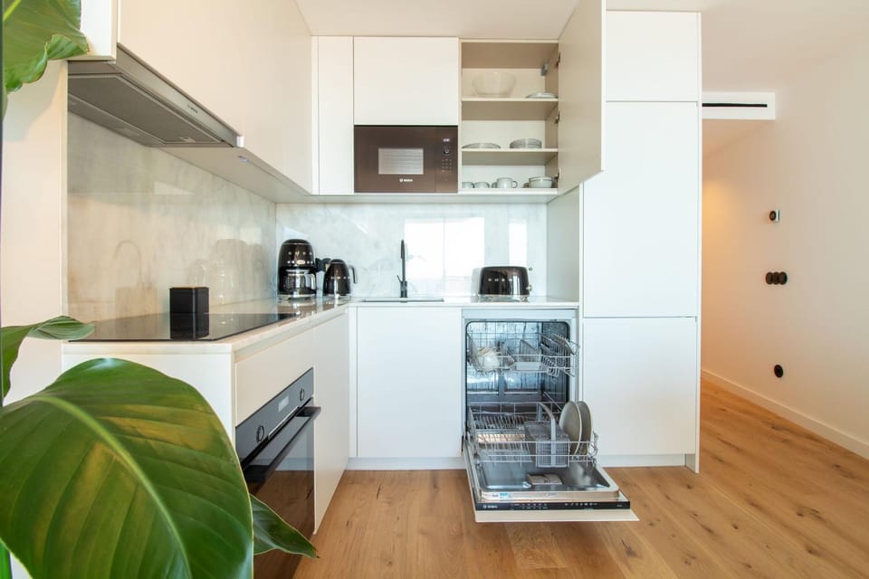 EDiTiON 309 - Luxury Seafront 2BR Apartments Apartment in Porto