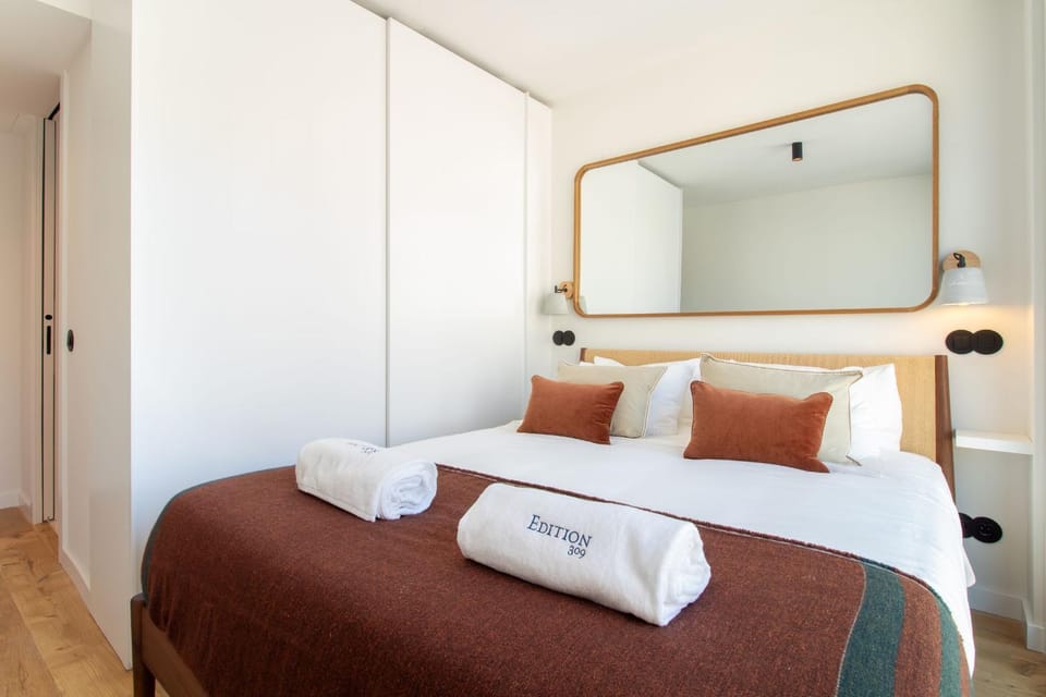 Bed, Bedroom, wardrobe