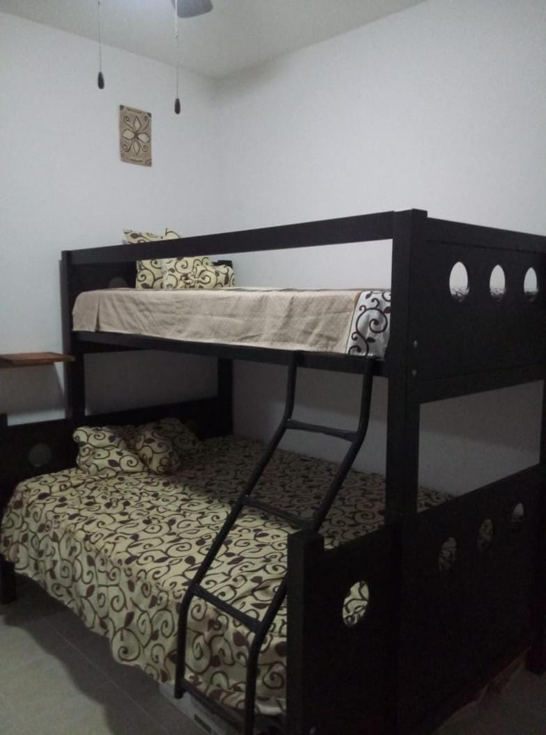 bunk bed