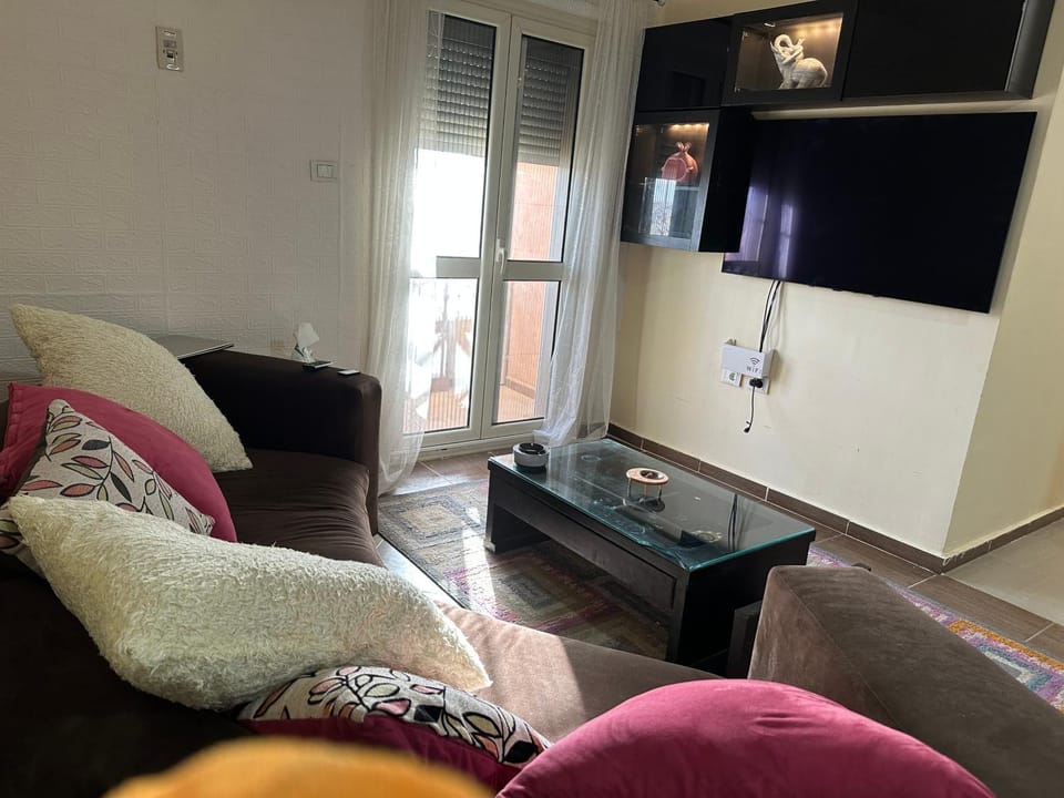 TV and multimedia, Seating area