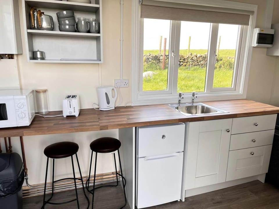 Fantastic Off-Grid Tiny House Fully Equipped with Beautiful Countryside Views in Ireland House in Westmeath, Co. Westmeath, Ireland