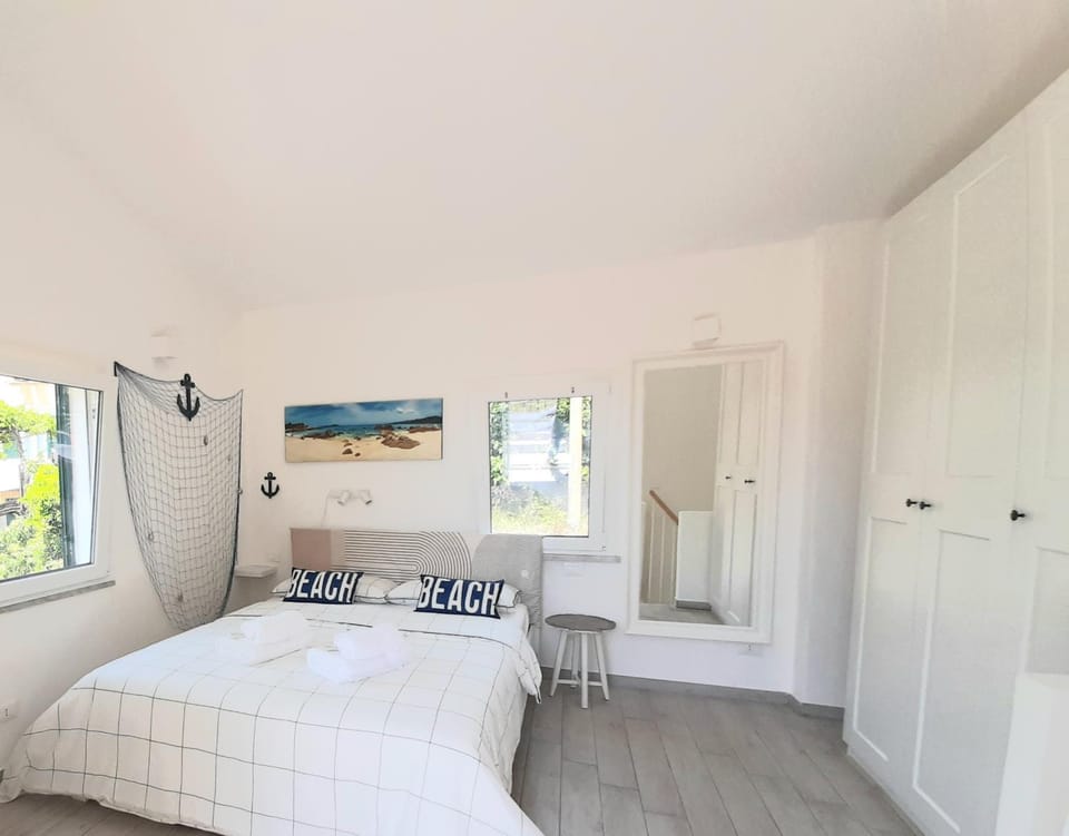 PARADISE 5 TERRE Sun with Terrace Apartment in La Spezia