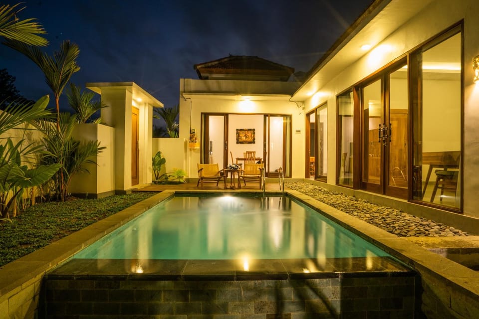 Property building, Night, Pool view, Swimming pool