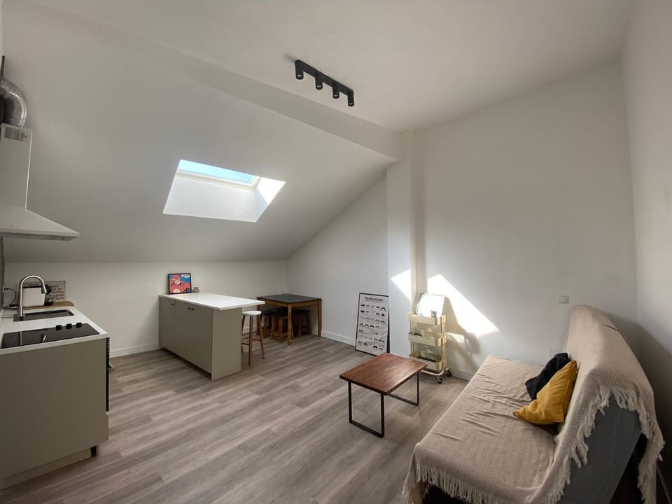 Kitchen or kitchenette, Living room, Seating area