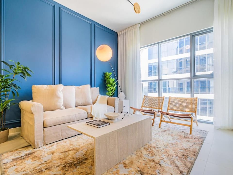 Wake Up to Burj Khalifa Views | Balcony Bliss Stay Apartment in Dubai