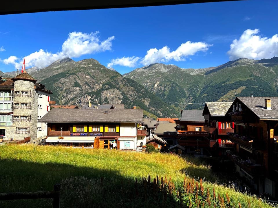 View (from property/room), Mountain view