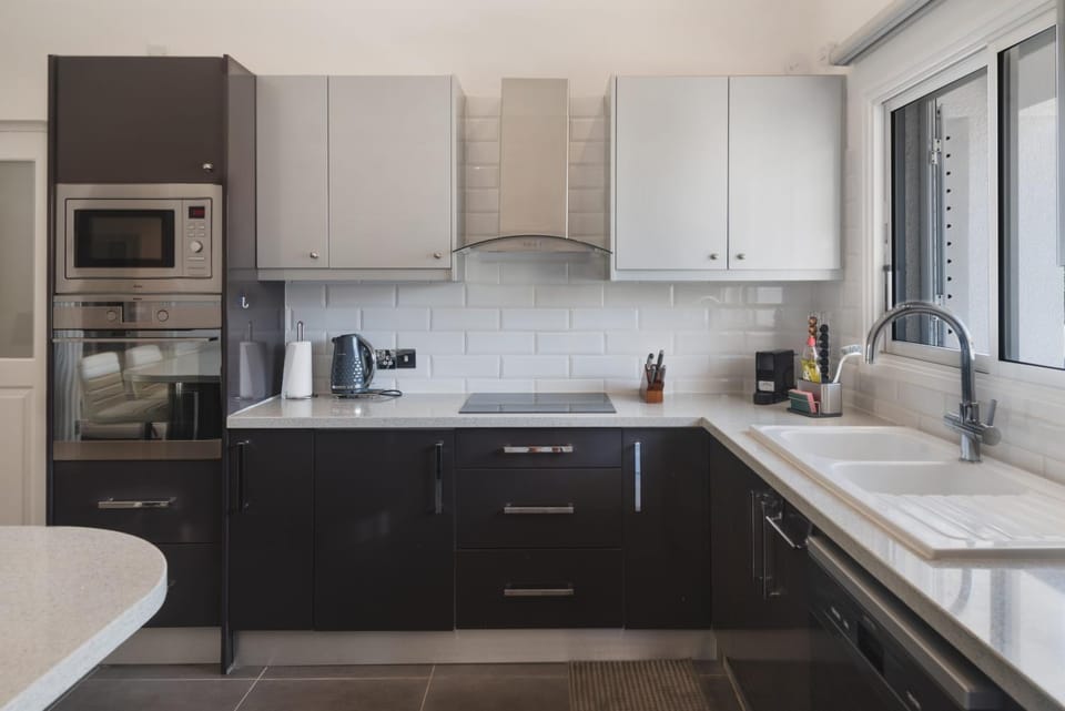 Botanical Art House by Staycom Apartment in Paphos