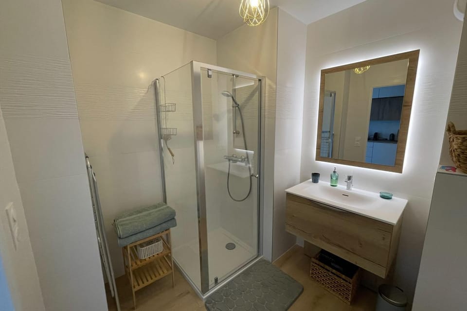 Modern studio - terrace - pool Apartment in Cagnes-sur-Mer