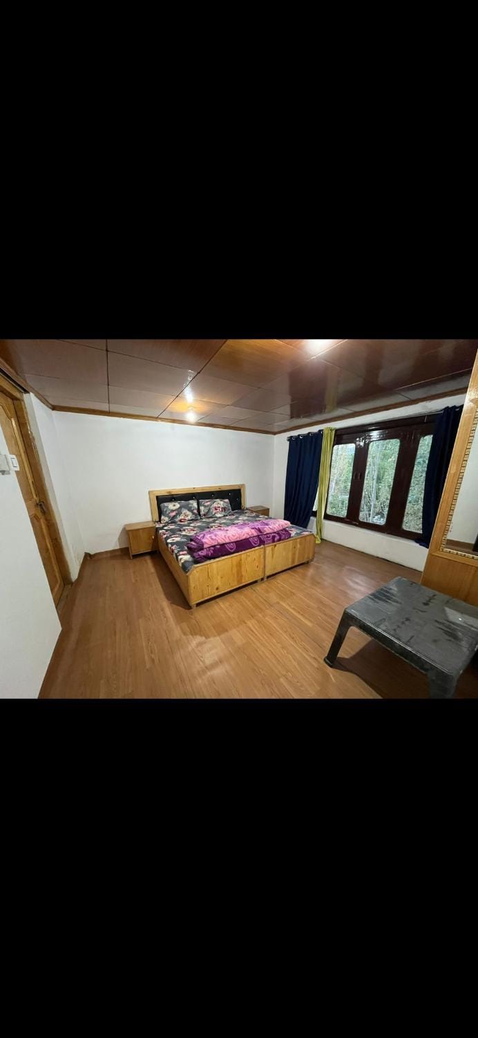 Guru guest house Bed and Breakfast in India
