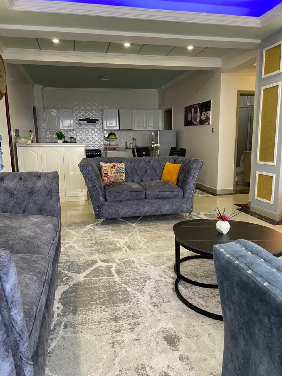 Smart elegant three bedroom apartment with swimming pool fully equipped gym children playground and great breathtaking views Apartment in Nairobi