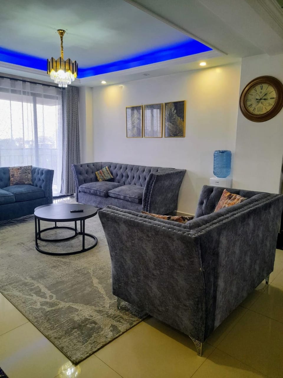 Smart elegant three bedroom apartment with swimming pool fully equipped gym children playground and great breathtaking views Apartment in Nairobi