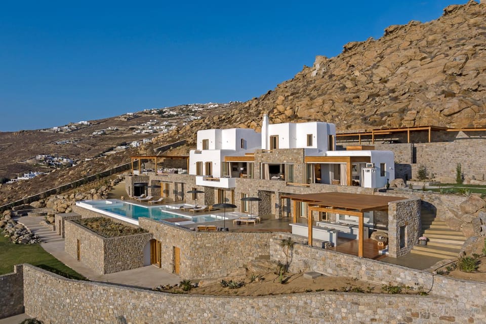 Property building, Natural landscape