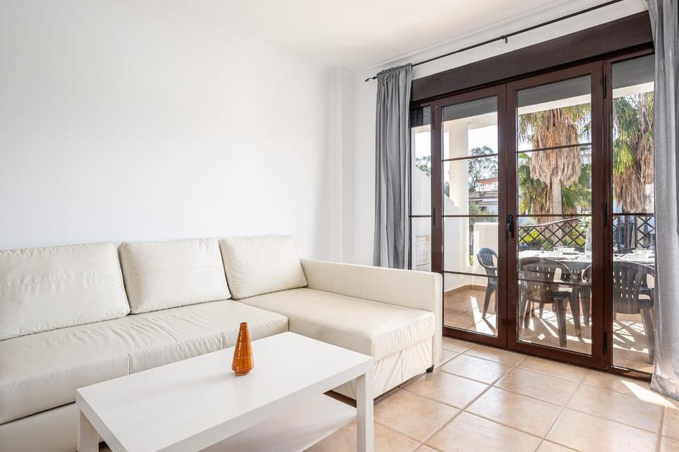 Balcony/Terrace, Living room