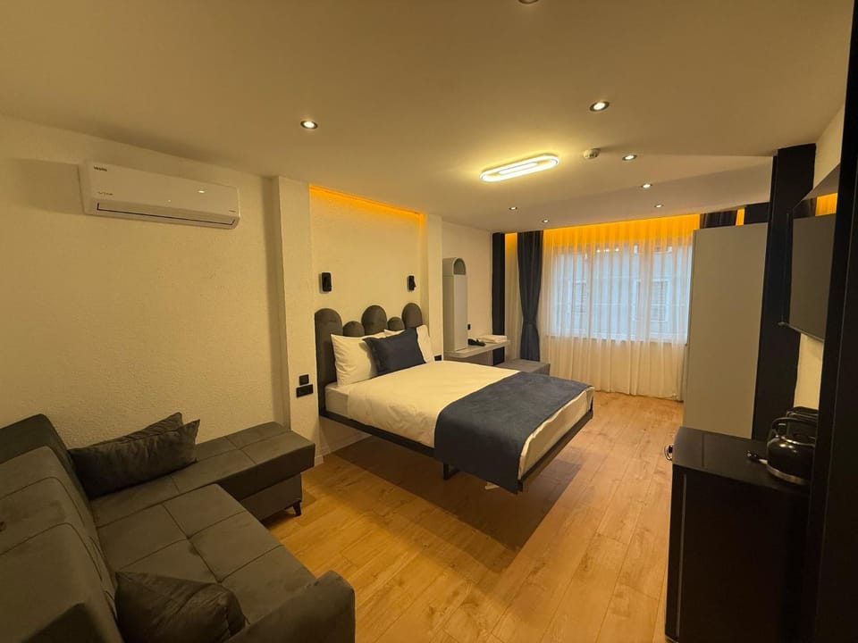 Photo of the whole room, Seating area, Bedroom, air conditioner
