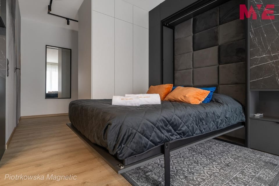 MYE Apartments - Piotrkowska 44 Magnetic Apartment in Masovian Voivodeship